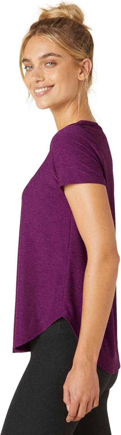 imageBeyond Yoga Womens Featherweight On The Down Low TeeAubergineBeet