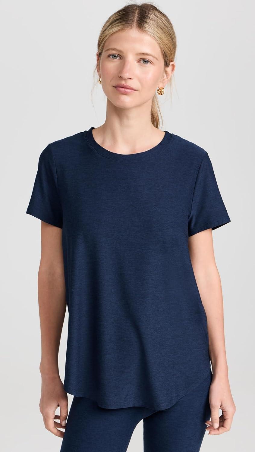 imageBeyond Yoga Womens Featherweight On The Down Low TeeNocturnal Navy