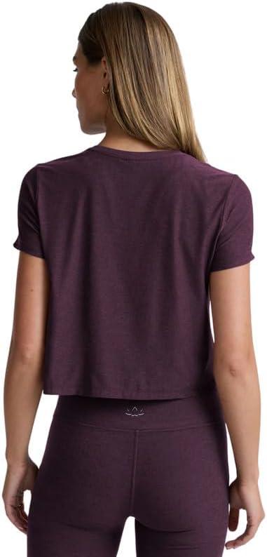 imageBeyond Yoga Womens Featherweight Supreme Cropped TeeEggplant Purple Heather