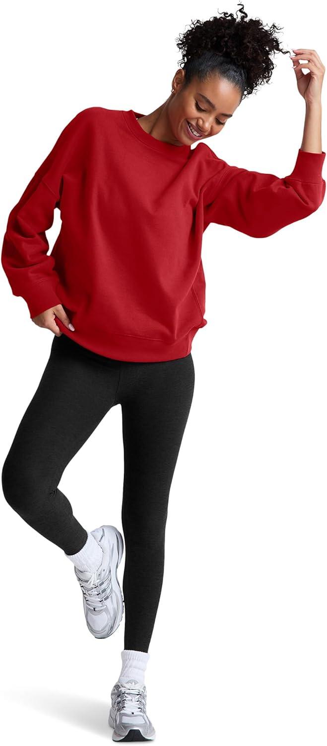 imageBeyond Yoga Womens LuxeFleece Oversized SweatshirtHolly Red