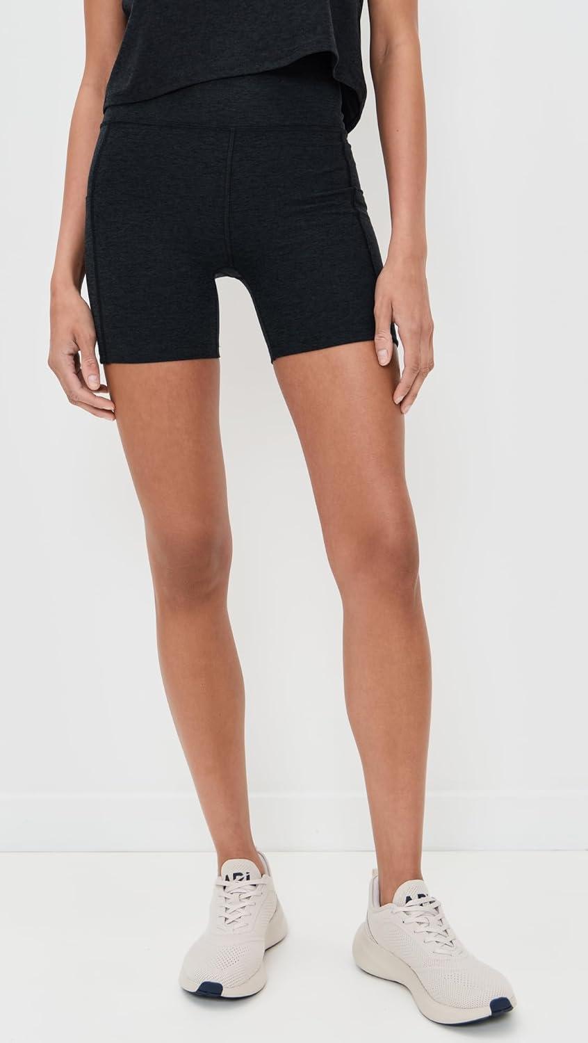 imageBeyond Yoga Womens Spacedye Keep Pace Pocket 5quot ShortsDarkest Night