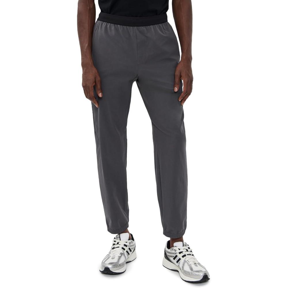 imageBeyond Yoga Mens On The Go JoggersGraphite