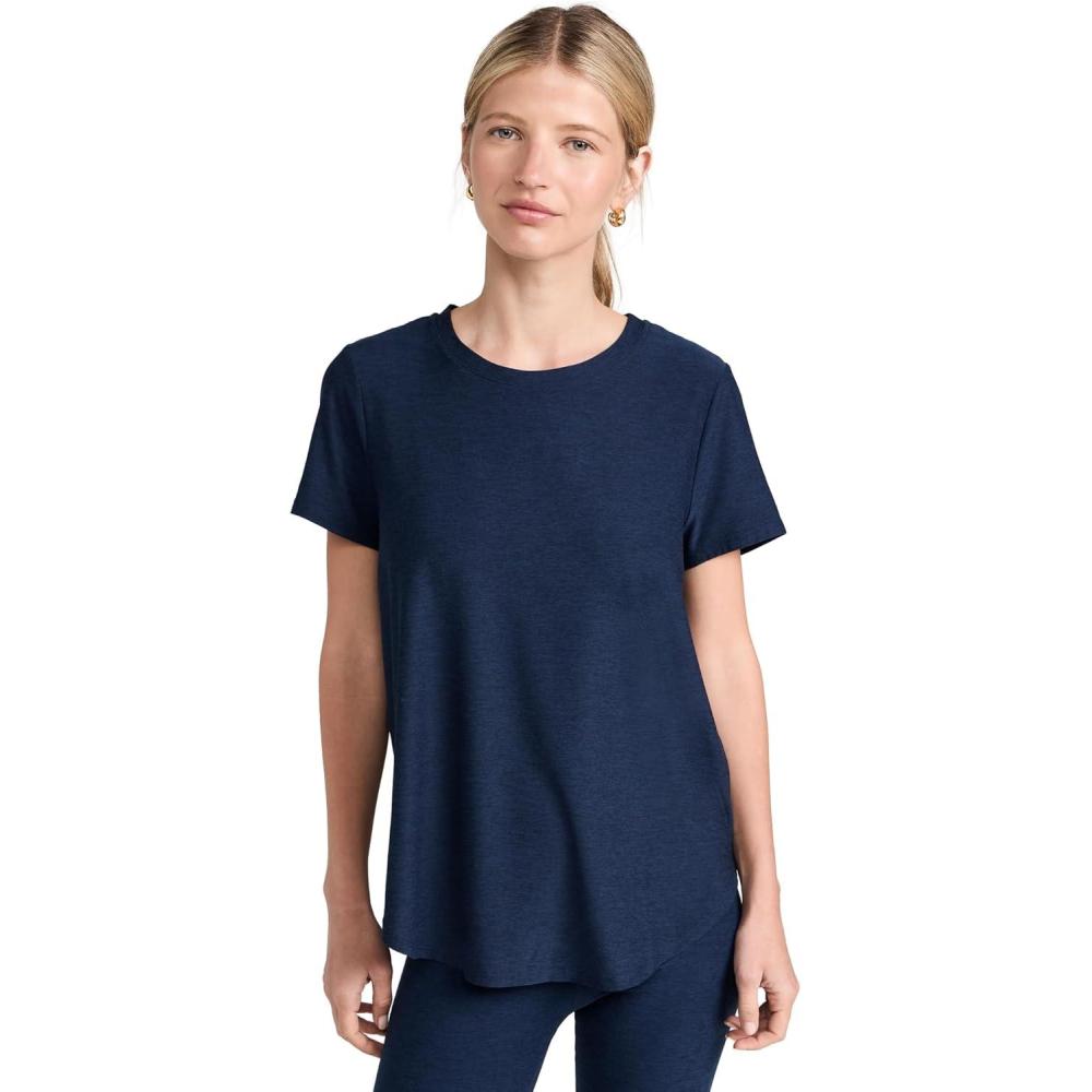 imageBeyond Yoga Womens Featherweight On The Down Low TeeNocturnal Navy