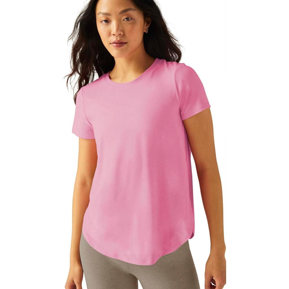 imageBeyond Yoga Womens Featherweight On The Down Low TeePink Bloom Heather