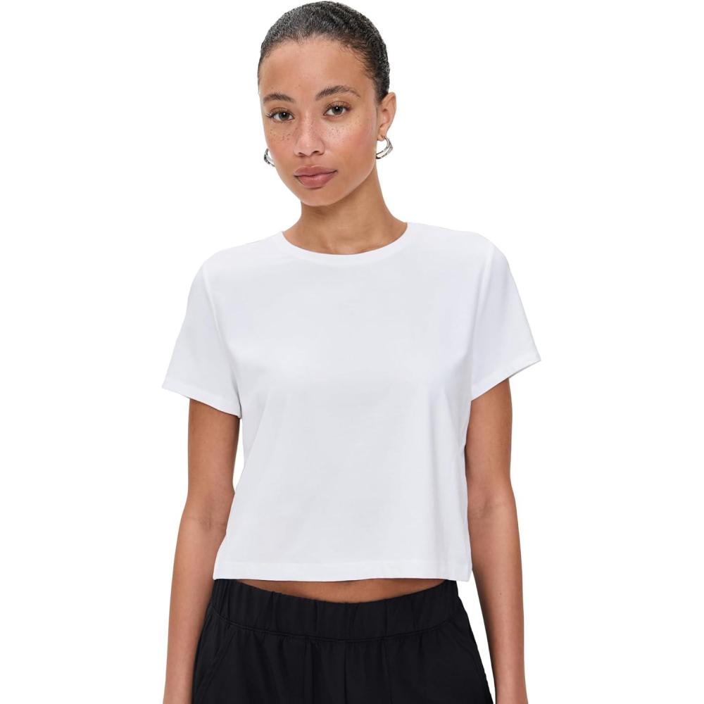 imageBeyond Yoga Womens Featherweight Supreme Cropped TeeWhite