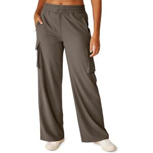 Beyond Yoga Women’s City Chic Cargo Pants(Dune)