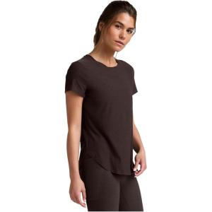 Beyond Yoga Women’s Featherweight On The Down Low Tee(Dark Chocolate Heather)